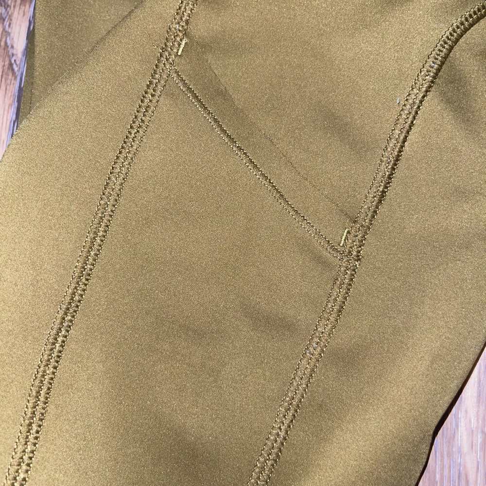 Nike Running Leggings Olive Green Small Holes Along Calves - Picture 5 of 9